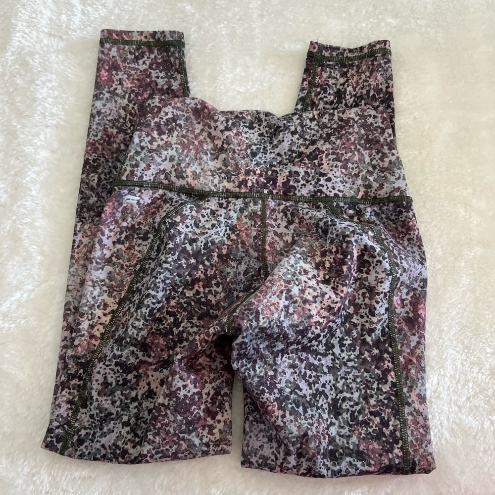 Fabletics Powerhold Multicolor Patterned Leggings - Picture 2 of 4